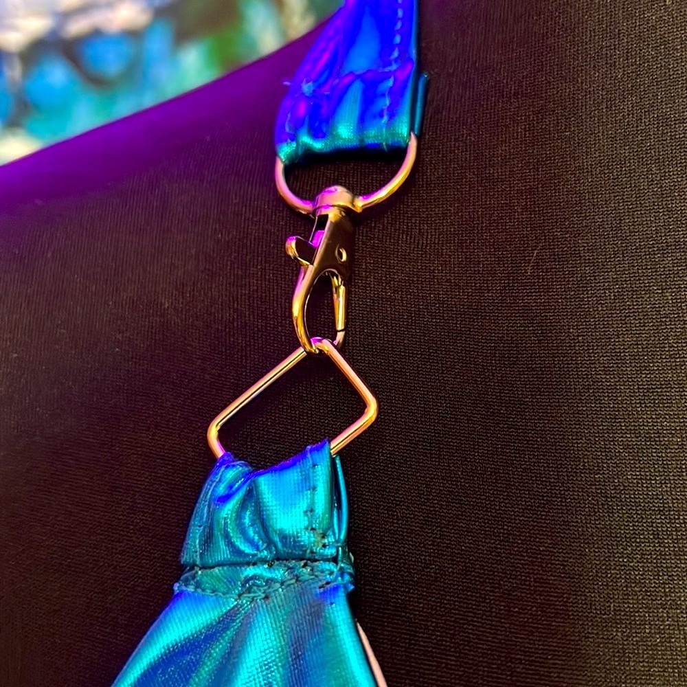 New Deep plunge Rave Halter Top - Picture 4 of 10
